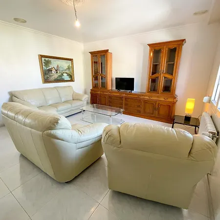 Appartement Aguino Rias Bajas 3000 *